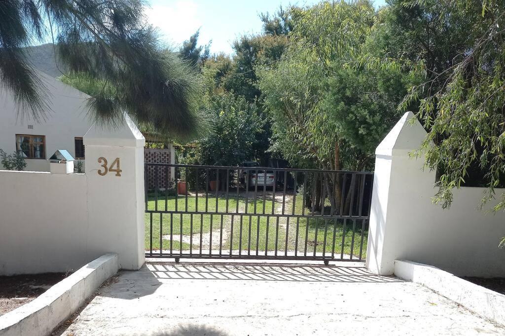 34 Steyn Street, Barrydale Lägenhet Exteriör bild